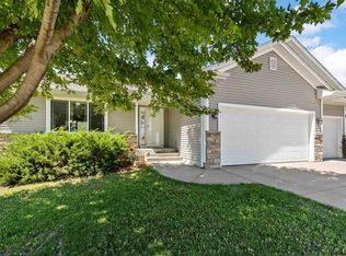 79 Whitechapel Dr, Iowa City, IA 52245