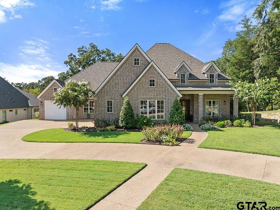 1st image of 2926 Stewart Way
