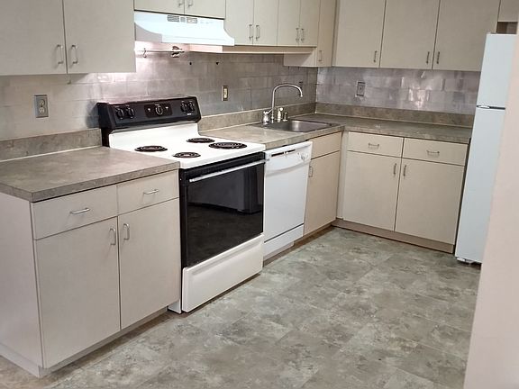 5th image of 18653 Tarragon Way