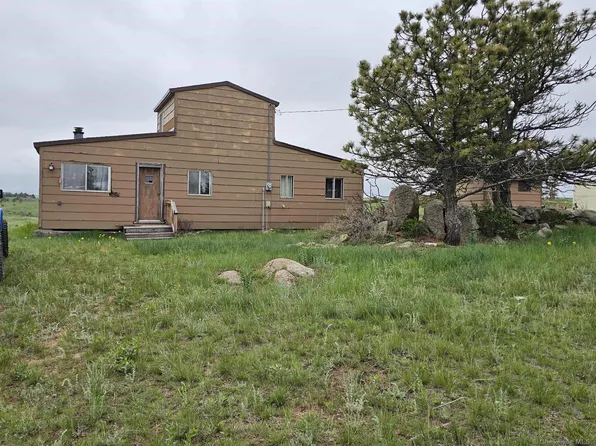 273 Crystal Lake Rd, Cheyenne, WY 82009