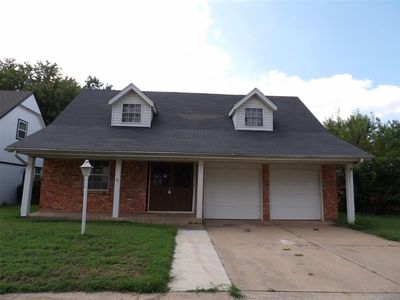 350 W Elder Dr, Mustang, OK, 73064