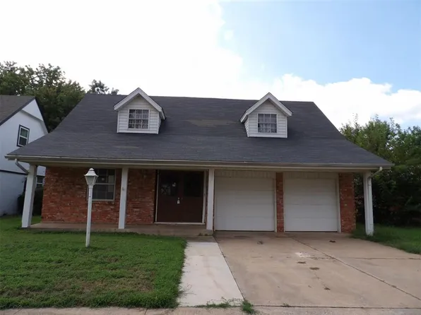 350 W Elder Dr, Mustang, OK 73064