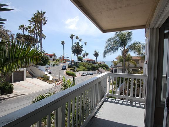 2nd image of 514 Avenida Victoria APT A