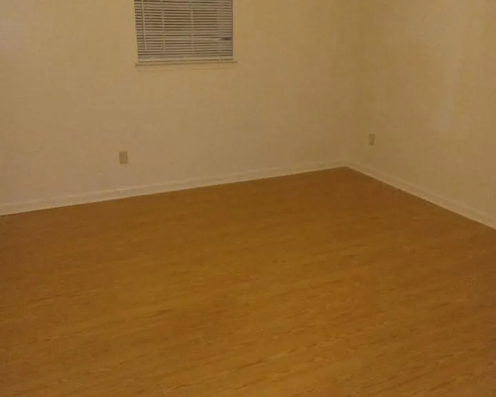 Unit Photo