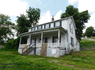 323 East St, Logan, OH 43138