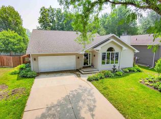 5308 Marius Dr, Cedar Falls, IA 50613