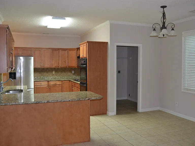 10486 Juneau Way — Photo 15