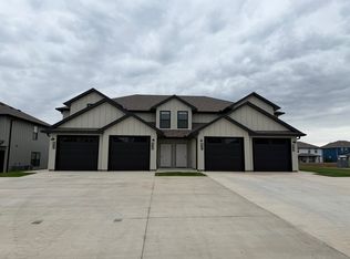 83 SE 351st Rd #B, Warrensburg, MO 64093