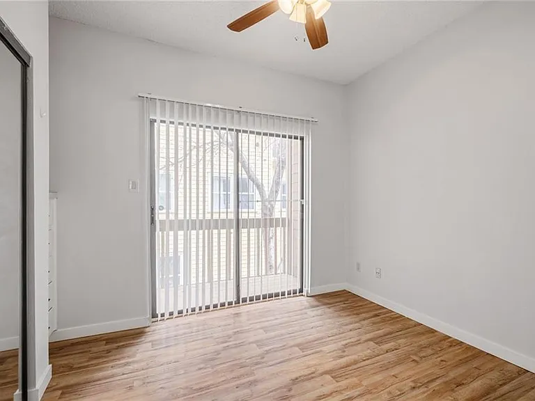 2210 Pearl St #205 — Photo 10