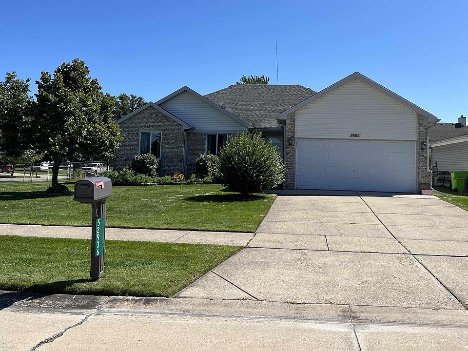 1st image of 52936 Burgess Dr