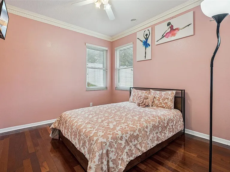 480 Rob Roy Dr — Photo 15