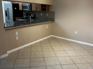 6511 Emerald Dunes Dr APT 206, West Palm Beach, FL 33411