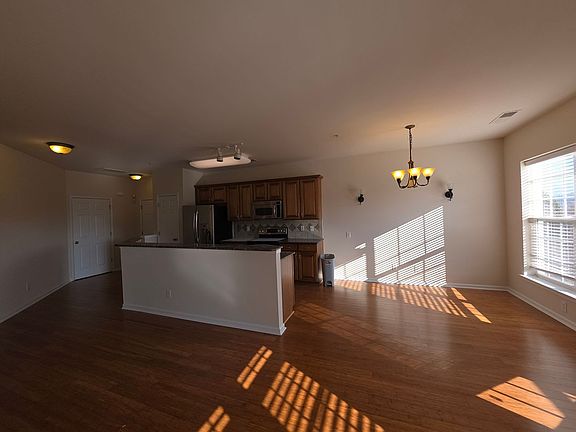 4th image of 15065 Santa Lucia Dr