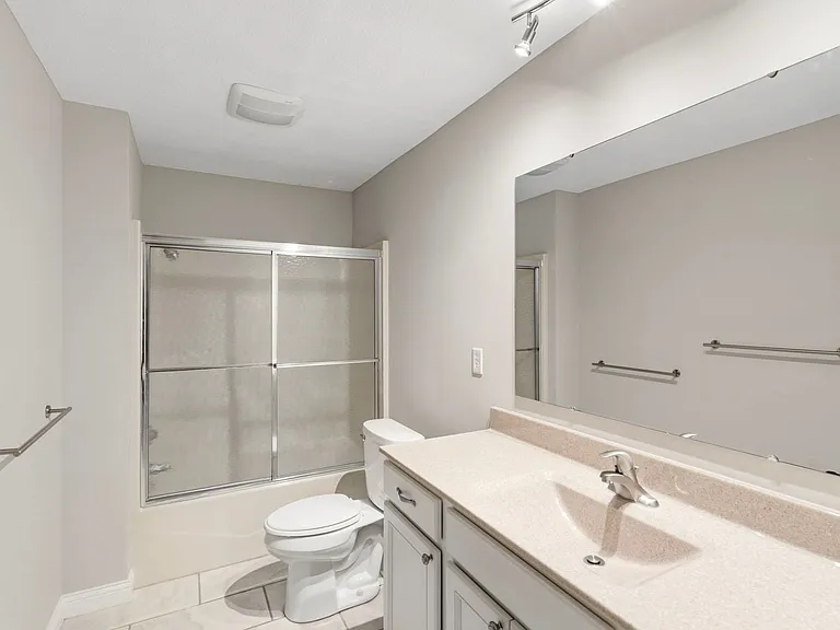 1720-1722 N Chapman Ln #1724 — Photo 15