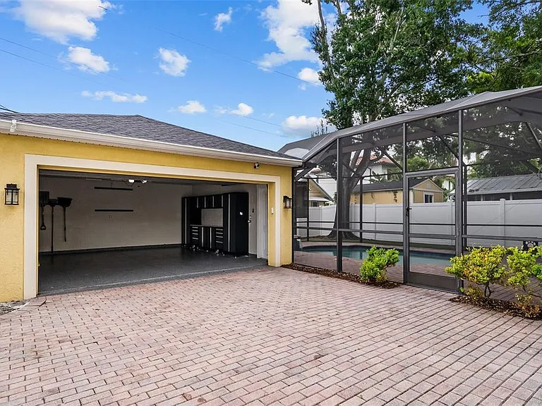 2915 W Bay View Ave — Photo 41