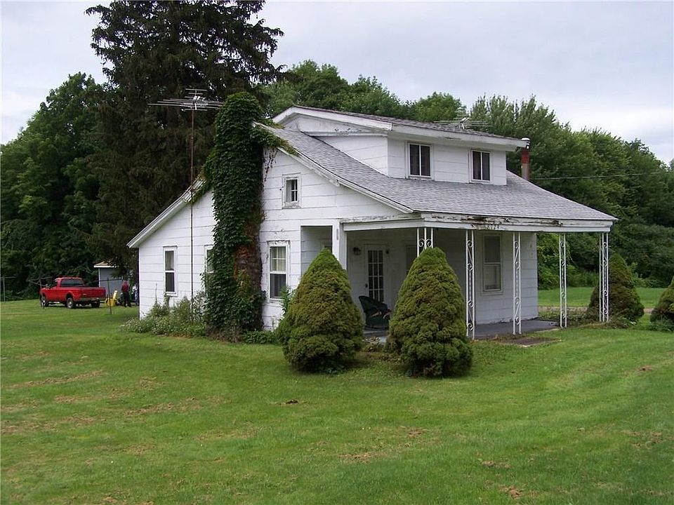 2nd image of 6729 N Huron Rd