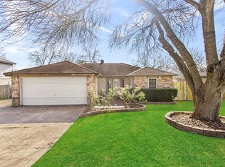 12809 Lake Conroe Hills Dr, Willis, TX 77318