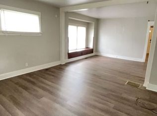 1609 W Memorial Dr, Muncie, IN 47302