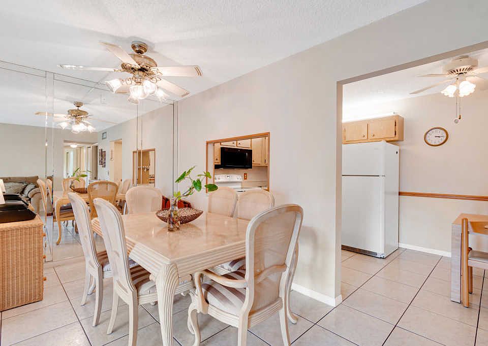 1st image of 814 Sky Pine Way APT B1