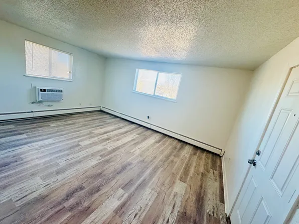 1650 Boston St, Aurora, CO