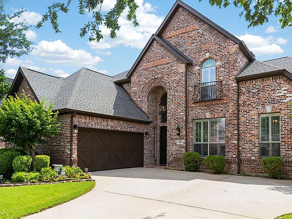 3rd image of 112 Georgian Dr