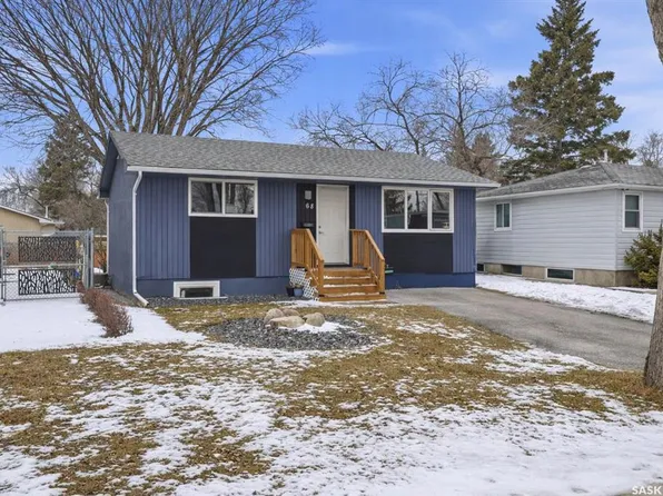 68 Young CRESCENT, Regina, SK S4N 4K8