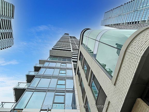 5th image of 7890 Jane St #1709