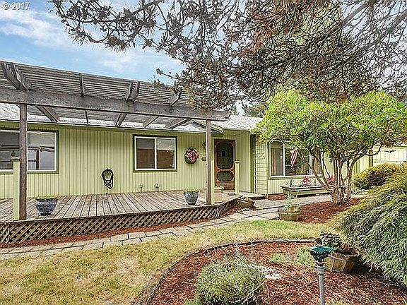 2nd image of 6805 NE 62nd Ct