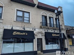 6688 N Northwest Hwy, Chicago, IL 60631