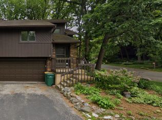 7 Hickory Hollow Dr, Madison, WI 53705
