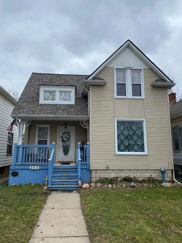 253 Euclid Ave photo 1