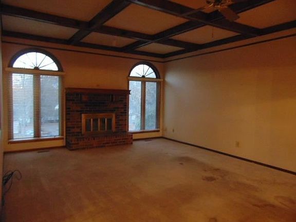 3rd image of 10504 E 57th Pl