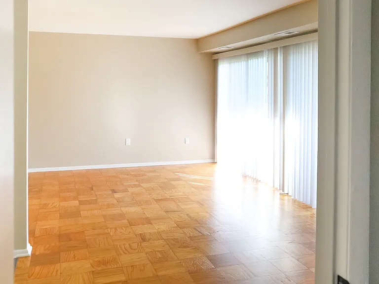 225 Francis L Cadden Pkwy #T3 — Photo 6
