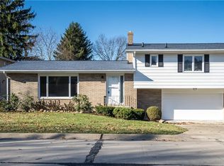 322 Kenridge Rd, Akron, OH 44333