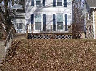 1334 E 9th St, Davenport, IA
