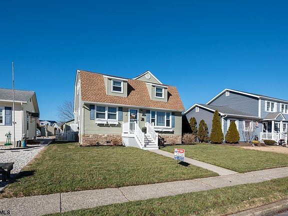 2nd image of 116 Brigantine Dr