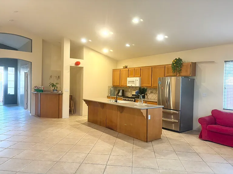 1147 Desert Fox Ct — Photo 15