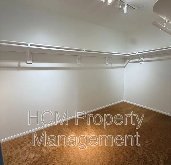 8043 E Loftwood Ln — Photo 31