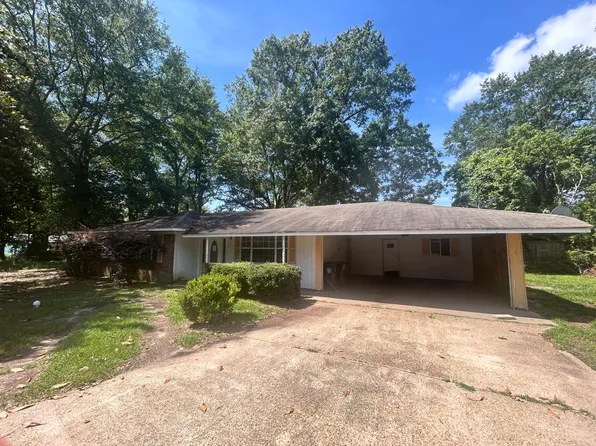 103 Ashford Cir, Hattiesburg, MS 39401