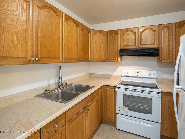 94-525 Awamoi St #B — Photo 1