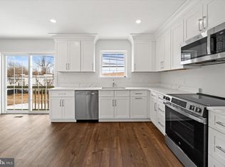 108 E 39th St, Wilmington, DE 19802
