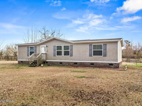 109 Woodville Drive, Tabor City, NC 28463