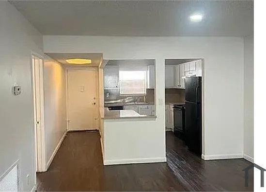 2832 Fillmore St #18 — Photo 4