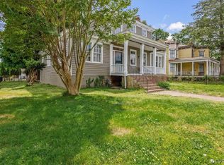 102 Liberty St, Petersburg, VA 23803