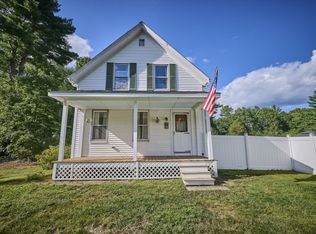 62 Chestnut St, Foxboro, MA 02035