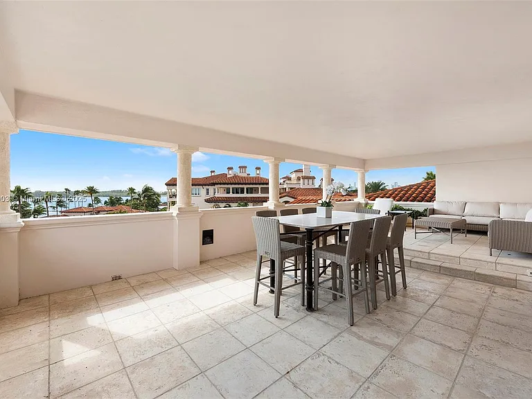 19253 Fisher Island Dr #19253 — Photo 8
