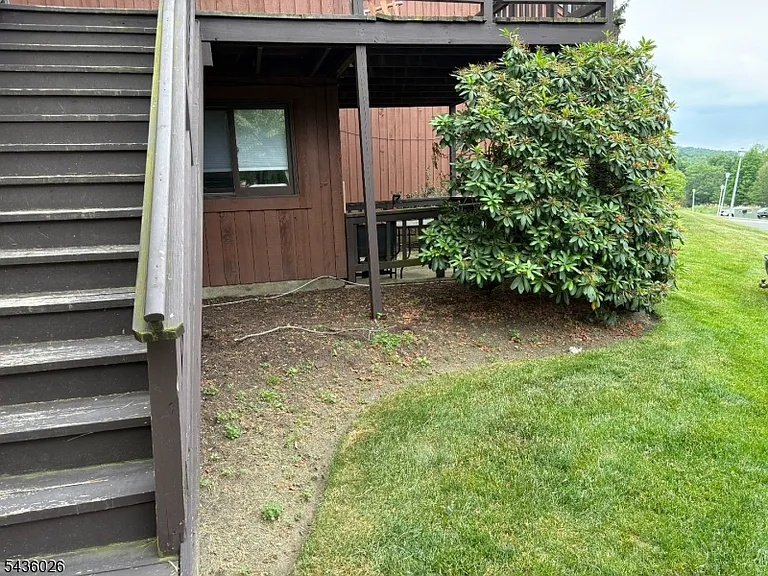 2 Brandywine Ct #1 — Photo 3