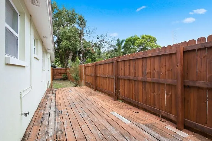 634 Dogwood Ct — Photo 21