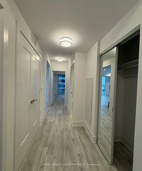 10 Inn On The Park Dr #1404 — Photo 13
