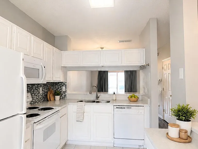 12311 Kensington Lakes Dr #2504 — Photo 3
